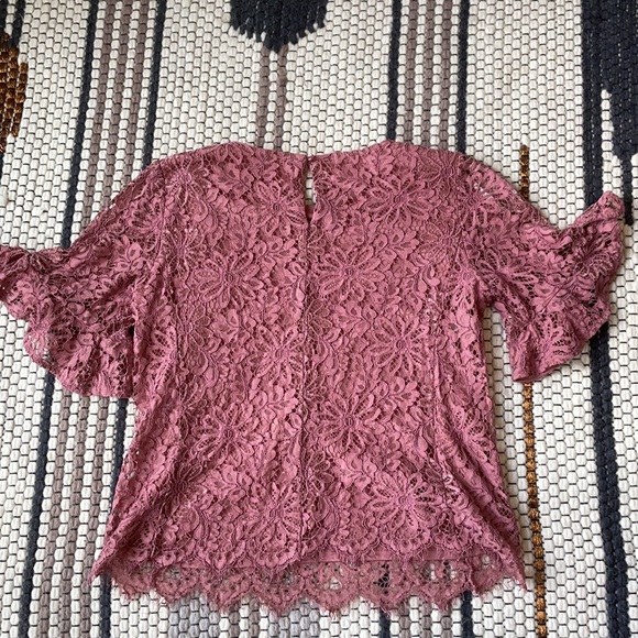 Lace ruffle 1/4 sleeves blouse - Picture 3 of 4